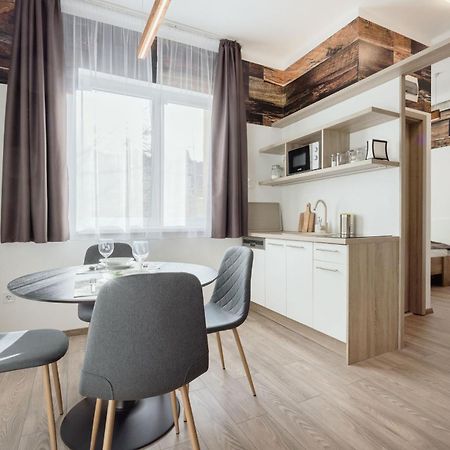 Elemental Retreats - Wood & Water Studios Budapest Kültér fotó