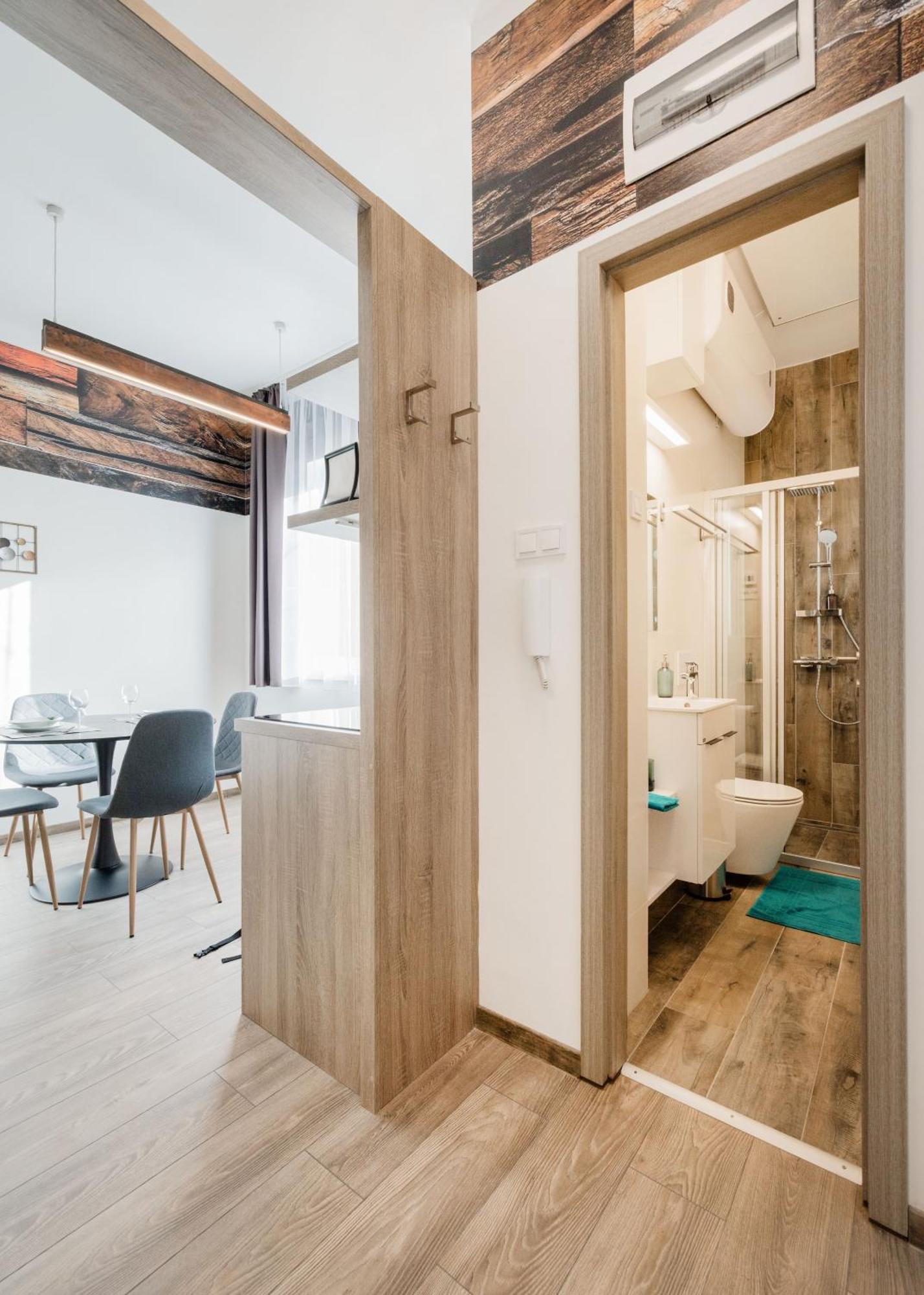 Elemental Retreats - Wood & Water Studios Budapest Kültér fotó